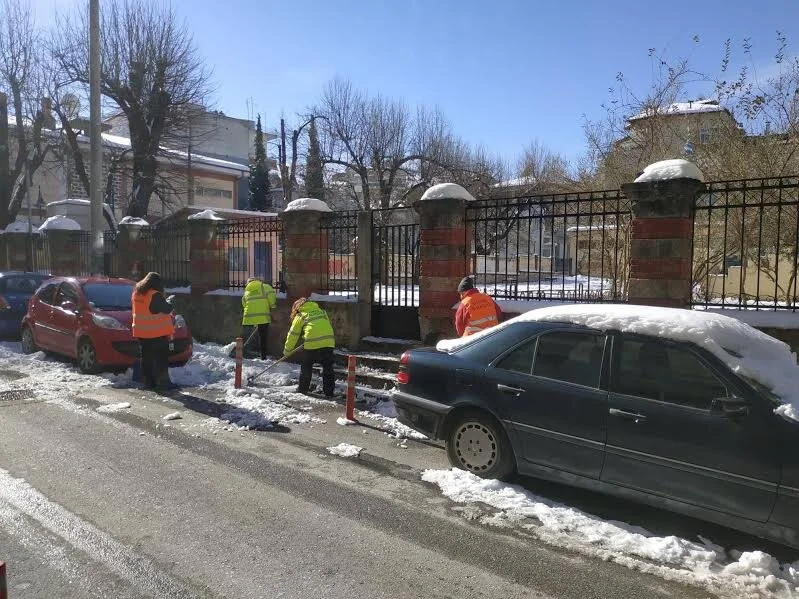 Ανοικτά όλα τα σχολεία και παιδικοί στη Νάουσα την Πέμπτη