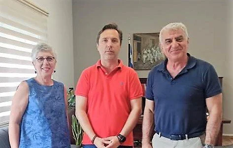 Με τους νέους διευθυντές εκπαίδευσης ο δήμαρχος Νάουσας