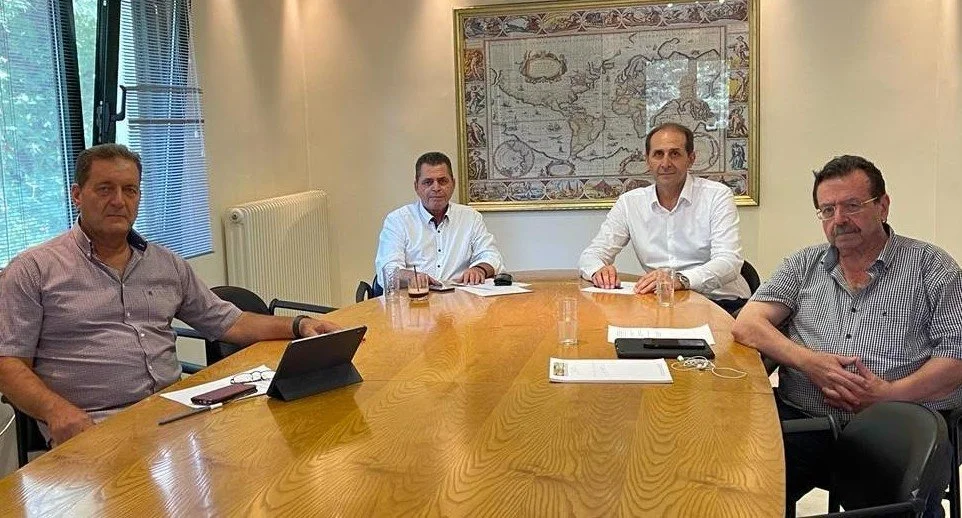 Συνάντηση για το συμπύρηνο στην ΕΚΕ. Η βιομηχανία θα απορροφήσει τις ποσότητες στα 33-35 λεπτά