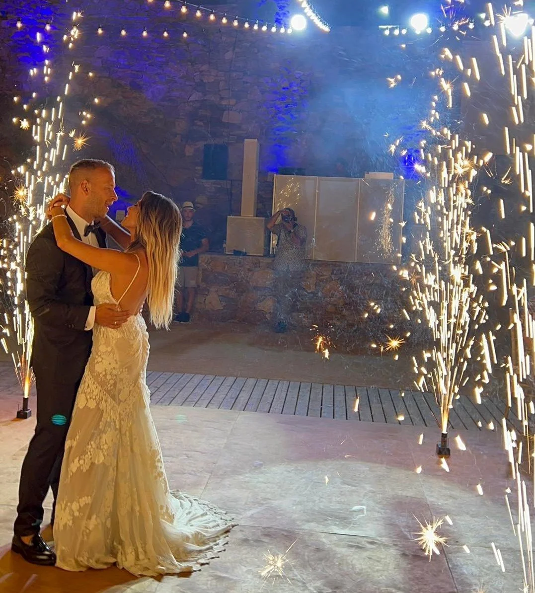 Βεροιώτικη… απόβαση στη Σίφνο για Άγγελο και Νατάσα