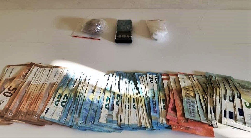 Σύλληψη άντρα με ηρωίνη και κοκαΐνη 