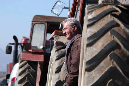 Τρακτέρ στην Κουλούρα και στη διασταύρωση Νάουσας την Κυριακή