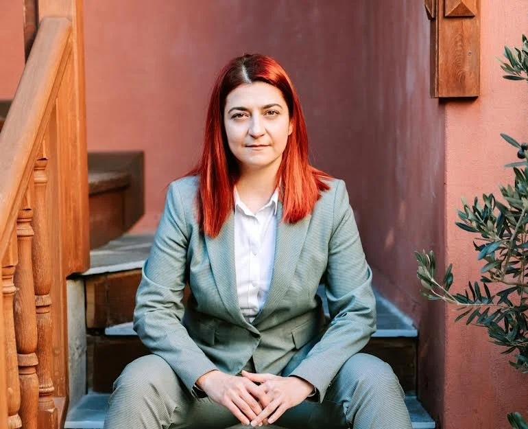 Ανεύθυνα προεκλογικά φιλοδωρήματα