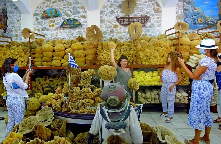 Προς αδελφοποίηση και συνεργασίες οι εμπορικοί σύλλογοι Βέροιας και Καλύμνου