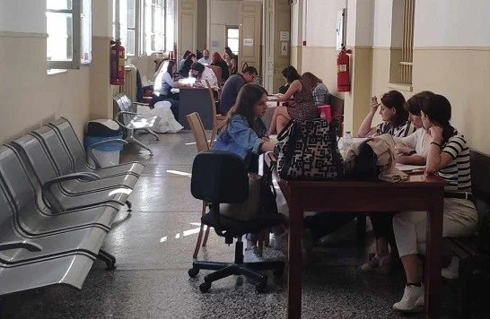 Ανατροπές στις έδρες στο δημοτικό συμβούλιο Νάουσας. Σαμαράς-Καραγιαννίδης αντί Φουντούλη-Λαζαρίδου! Εκλέγεται ο Σαμανίδης στη Βέροια