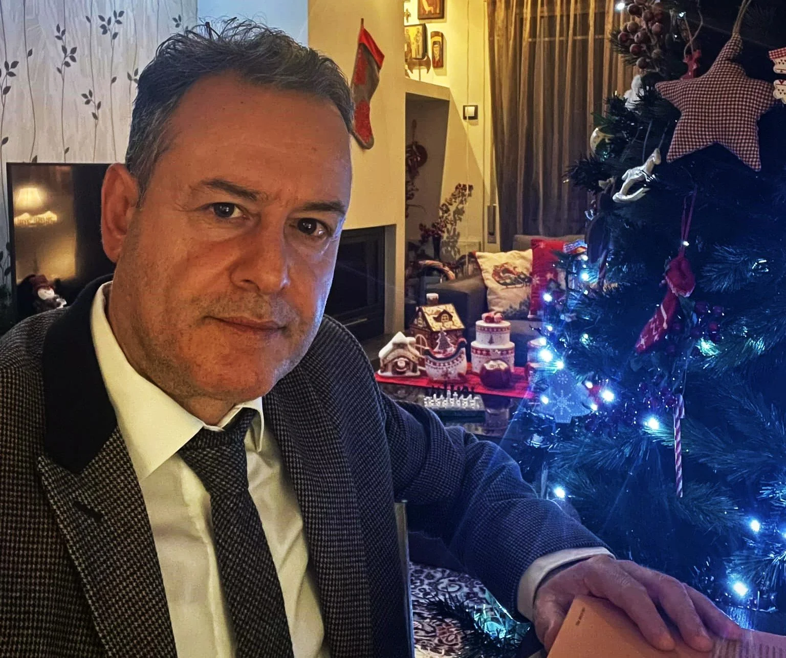 Πυρινός: Νέα χρονιά με οικογένεια, μουσική, διάβασμα… και κλάδεμα!