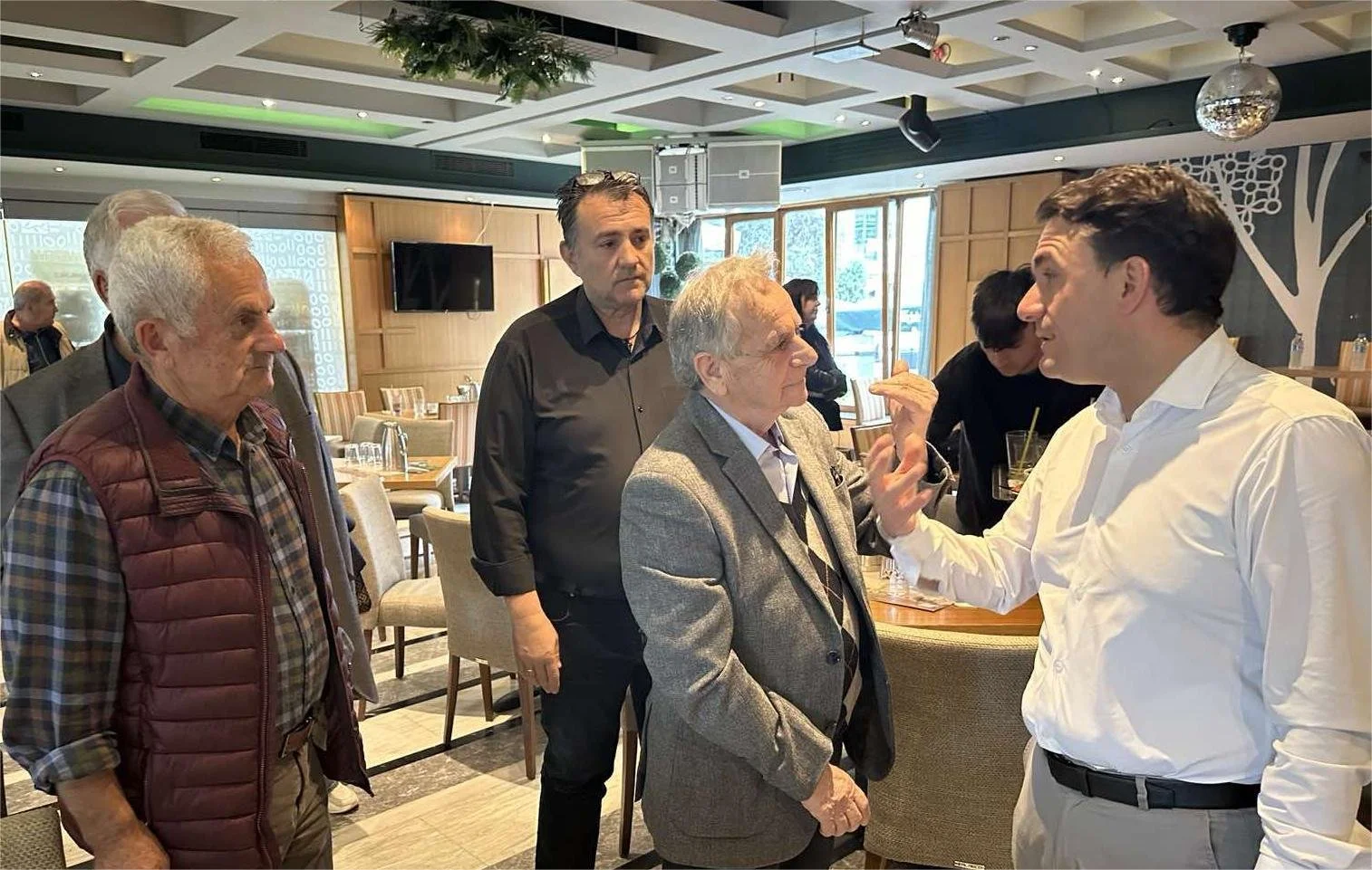Στη Βέροια ο υποψήφιος ευρωβουλευτής του ΠΑΣΟΚ Κώστας Τσουκαλάς