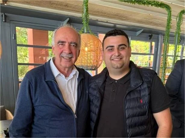 Εντυπωσιασμένος στο ‘Κιόσκι’ ο Μεϊμαράκης