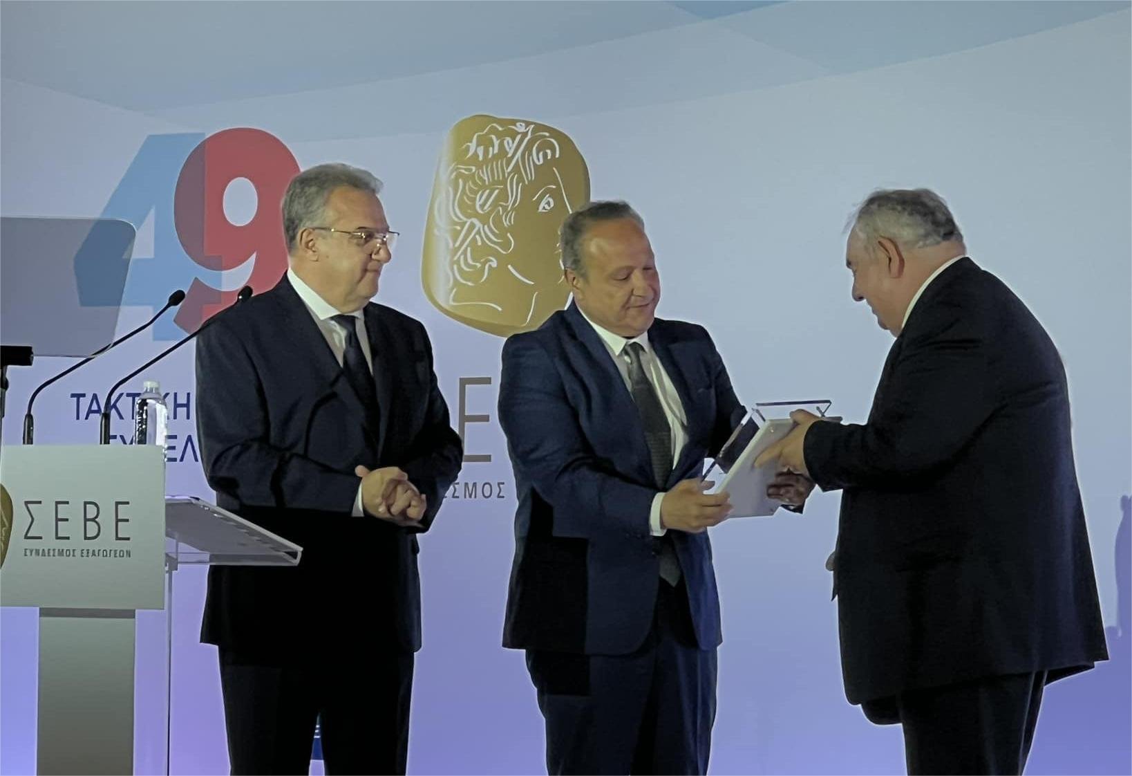 Τιμήθηκε από τον ΣΕΒΕ ο Γεδεών Βούλης