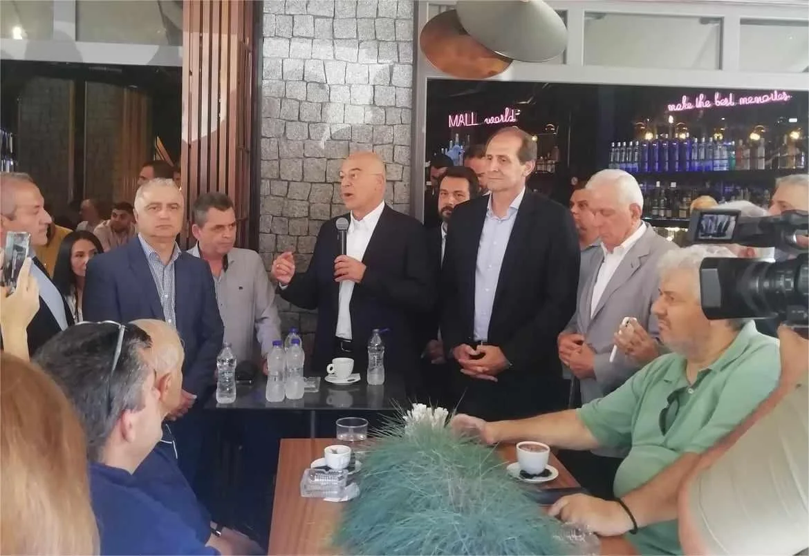 Στη Βέροια ο πιο δημοφιλής υπουργός του Μητσοτάκη