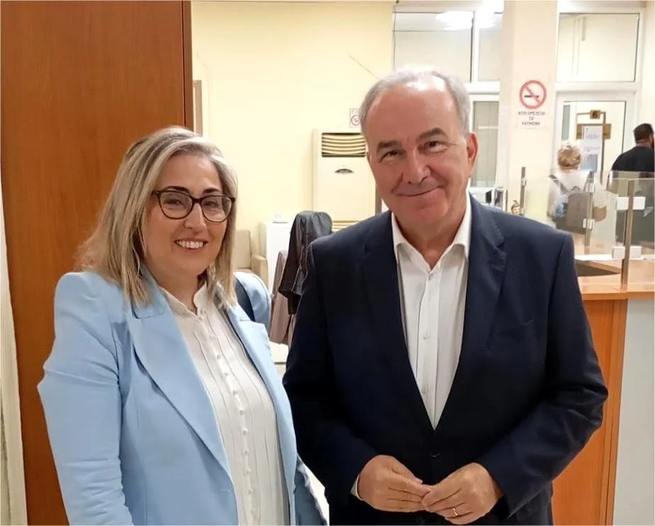 Με τον αναπληρωτή υπουργό Οικονομικών η Στέλλα Αραμπατζή