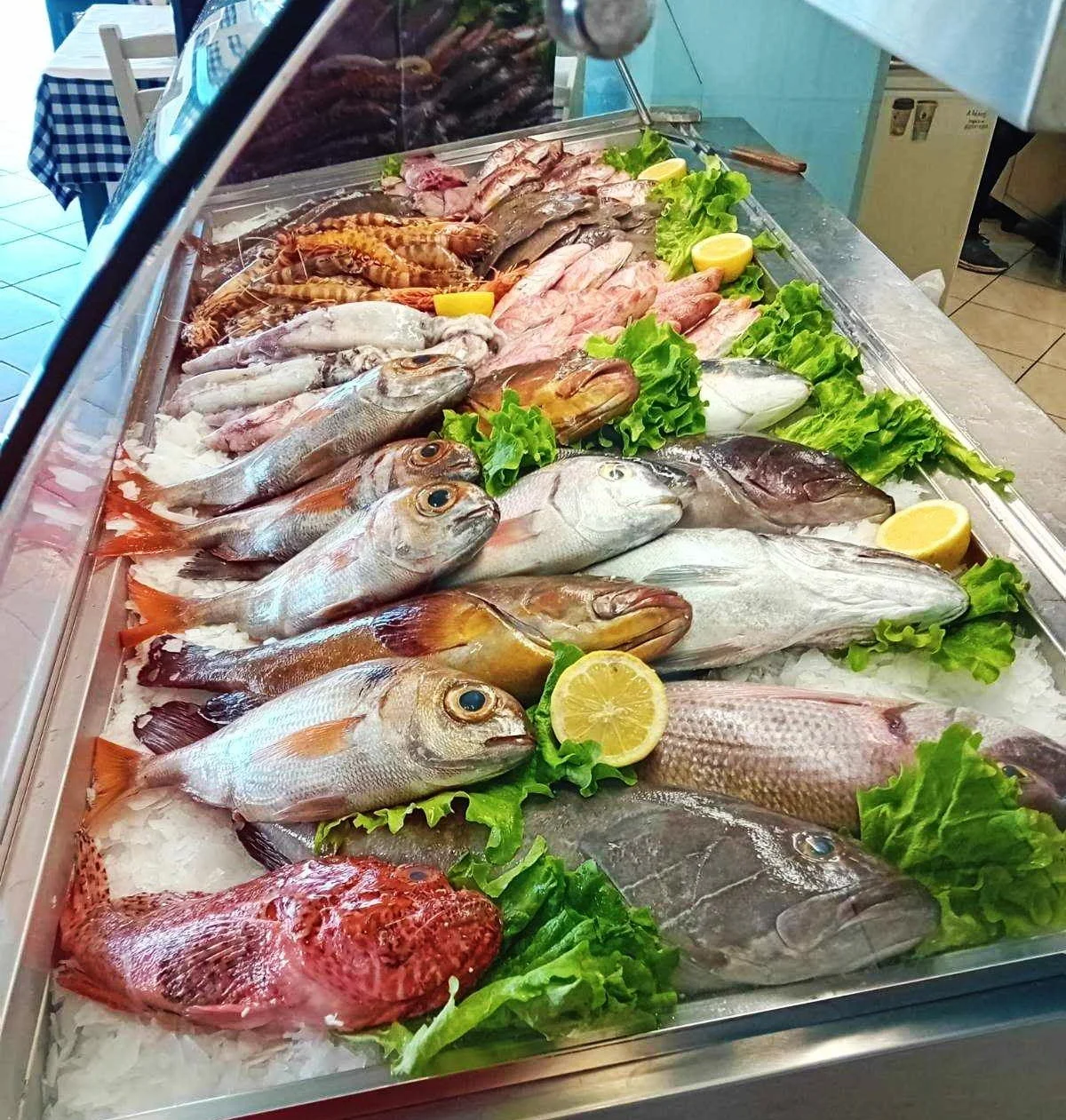 ‘Ψαροπούλα’. Καθημερινά με ολόφρεσκο ψάρι και όλα τα καλούδια της θάλασσας!