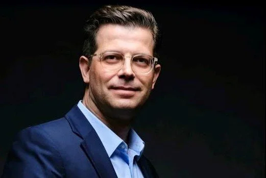  ‘Αδειάζει’ Κασσελάκη ο Τόλκας. «Η Αριστερά δεν είναι coca cola»!