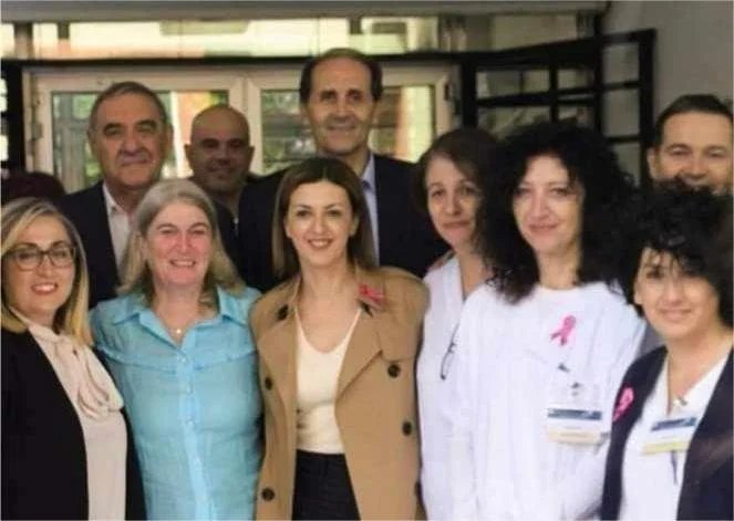 Με Αγαπηδάκη στα Κέντρα Υγείας της Ημαθίας η Στέλλα Αραμπατζή