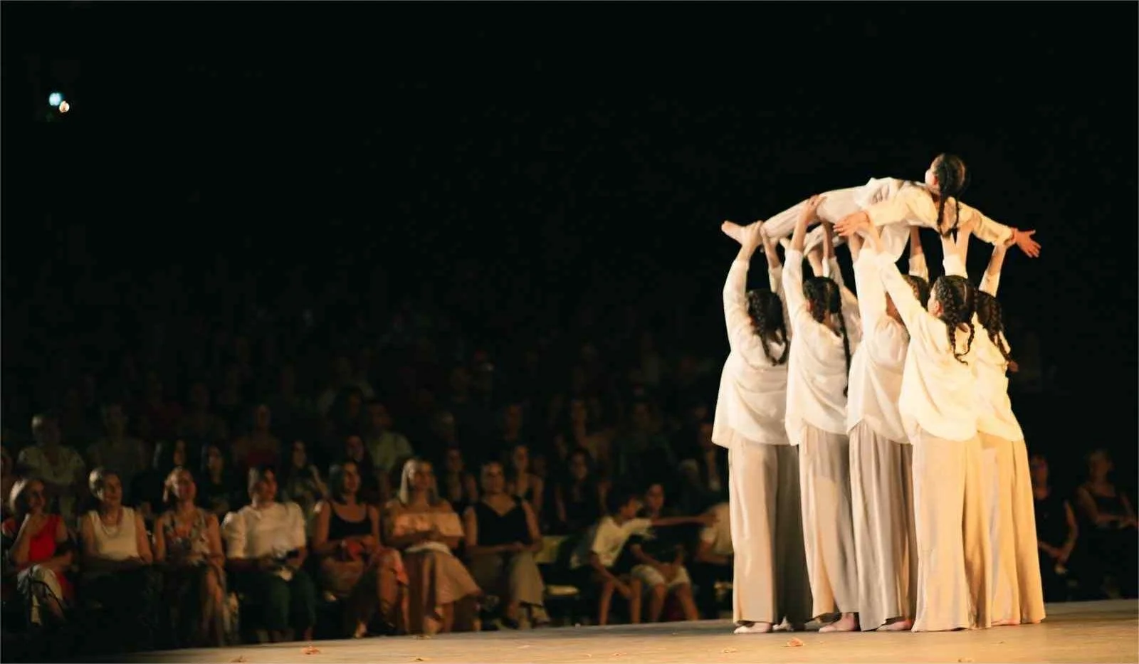 ‘ALMA - Dance & Fitness center’. Εξαιρετική χορευτική βραδιά!