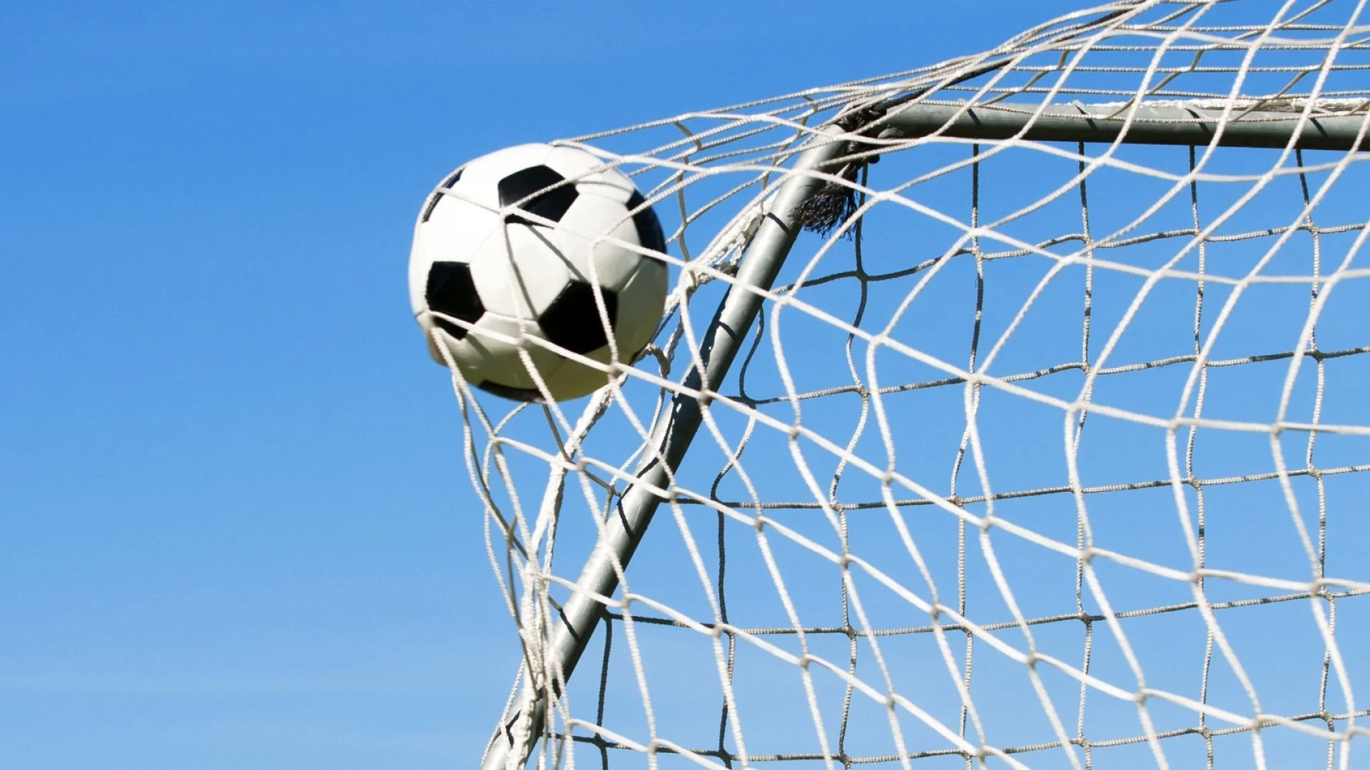 Α1 ΕΠΣ Ημαθίας. Ασταμάτηση η Νάουσα, 3-1 τα Λευκάδια