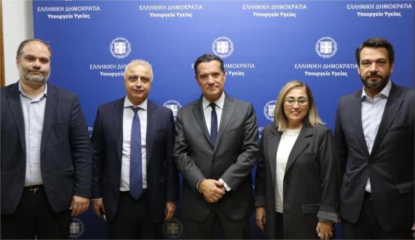 Όλοι στον Άδωνι για την αποσύνδεση των νοσοκομείων Νάουσας και Βέροιας