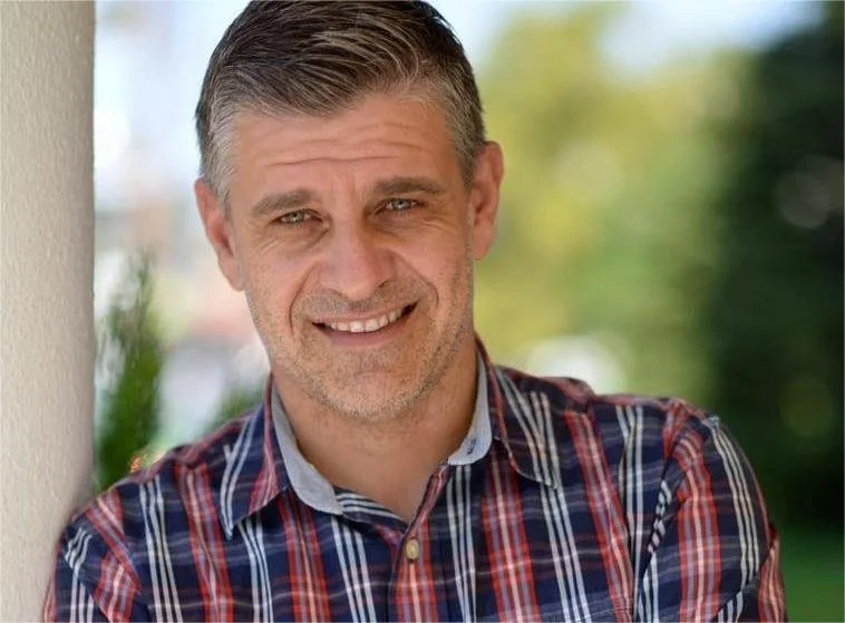 Κώστας Γιουτίκας: Προαστιακός και νέα γέφυρα στον Λουδία