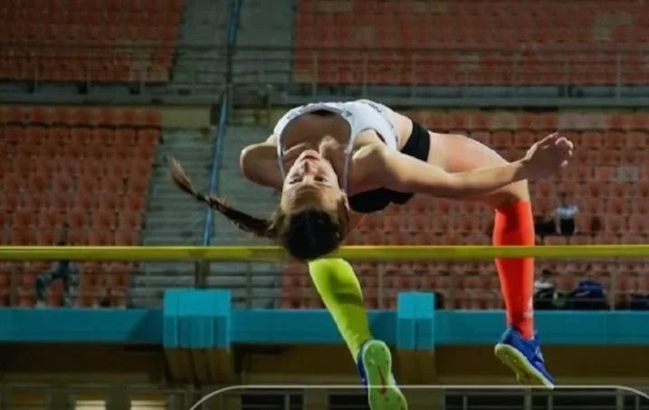 Γ.Ε. Νάουσας. 2η η Καραλιοπούλου σε αγώνες κλειστού στίβου