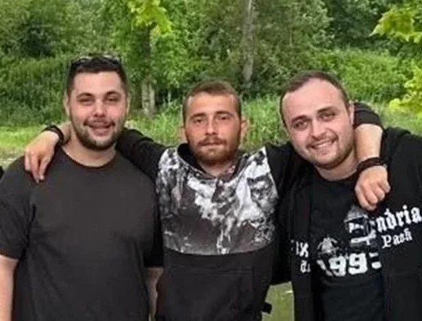 Αλεξάνδρεια. Ράγισαν καρδιές για τρία αετόπουλα