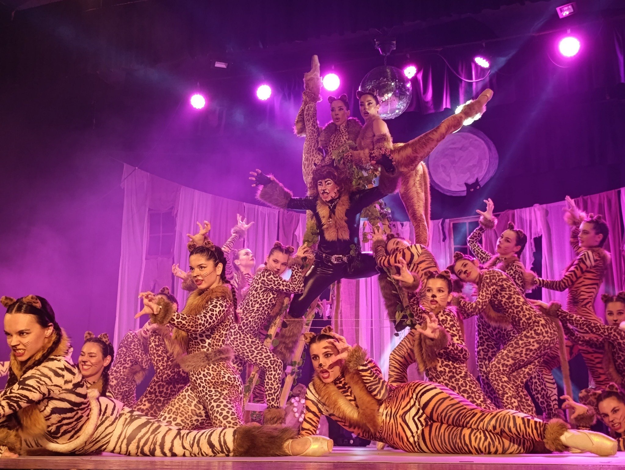 Υπερπαραγωγή από το Body Control Dance and Fitness Center!