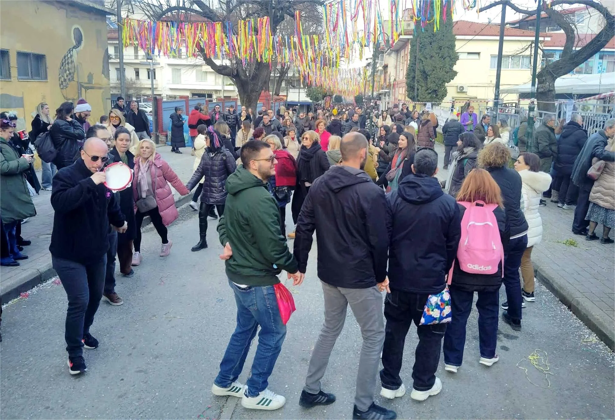 Κράτησαν για τα καλά οι χοροί στη Νάουσα!