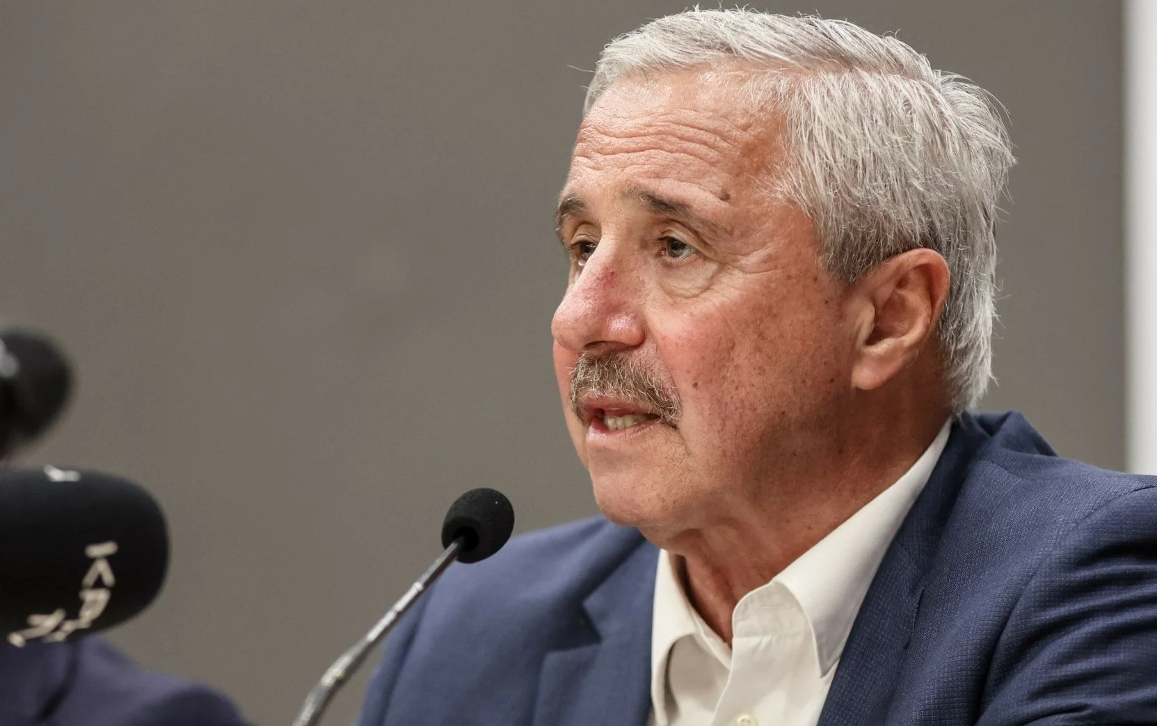 ΠΑΣΟΚ. Με Μανιάτη-Παπαστεργίου προσυνεδριακός διάλογος στην ‘Ελιά’