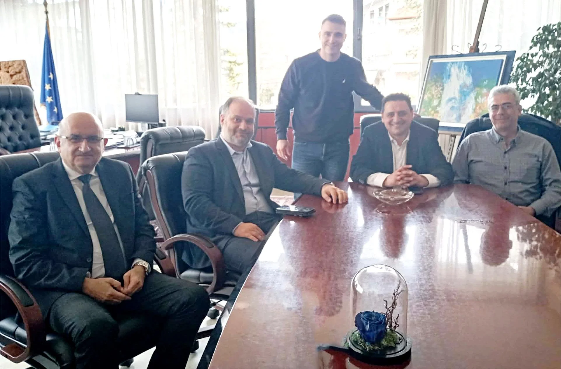 Συνεργασία για την οδική σύνδεση Βερμίου-Βόρα