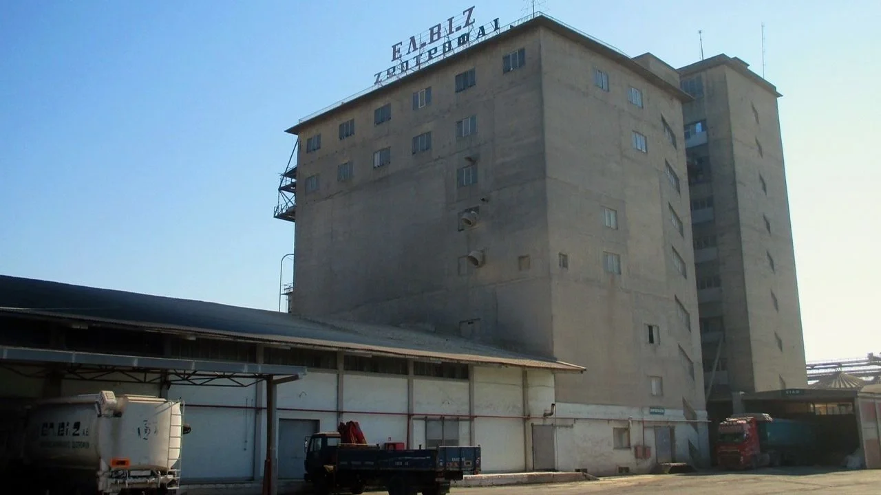 ΕΛΒΙΖ. Συνομιλεί με Ούγγρους η ιστορική ελληνική βιομηχανία ζωοτροφών