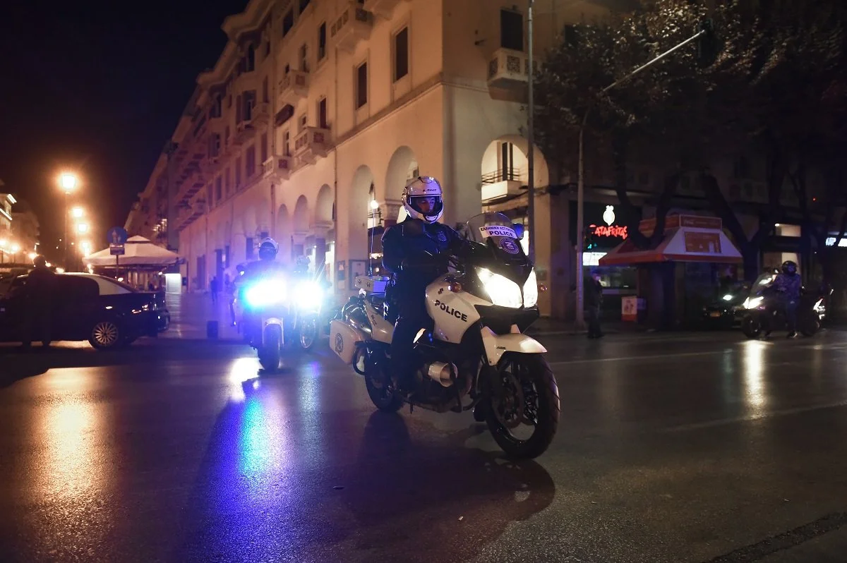 Βέροια. Γέφυρα σωτηρίας για 7χρονο! Διασωληνωμένος στο ΑΧΕΠΑ ύστερα από ατύχημα σε παιδική χαρά