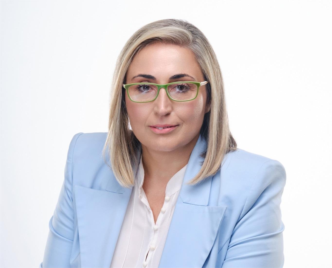 Η Στέλλα Αραμπατζή συγχαίρει τον ΦΑΣ για την άνοδο