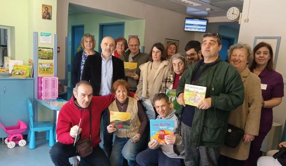 Στηρίζει τη ‘Βιβλιοθήκη Ανάσας’ το ‘Υφάδι’