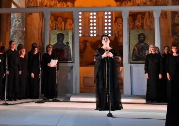 Καθηλωτικοί ‘ύμνοι αγγέλων’ στην Παλιά Μητρόπολη