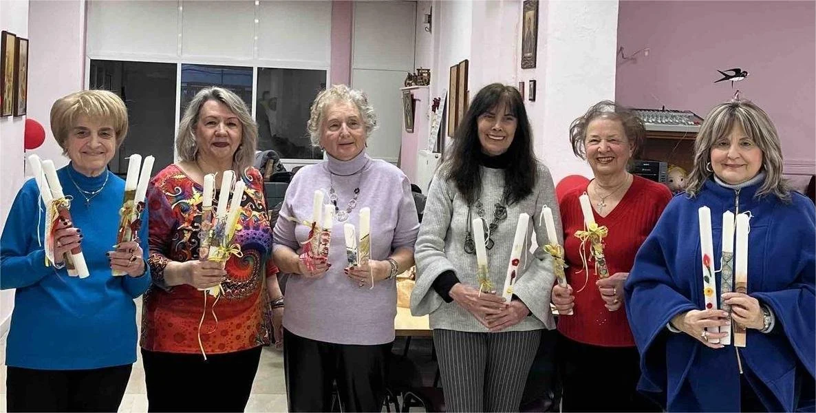 Λαμπάδες και αγάπη στα παιδιά του ομίλου