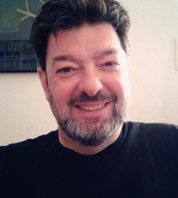 Νάουσα. Προβολή ταινίας του παραγωγού Στέλιου Ζιάννη