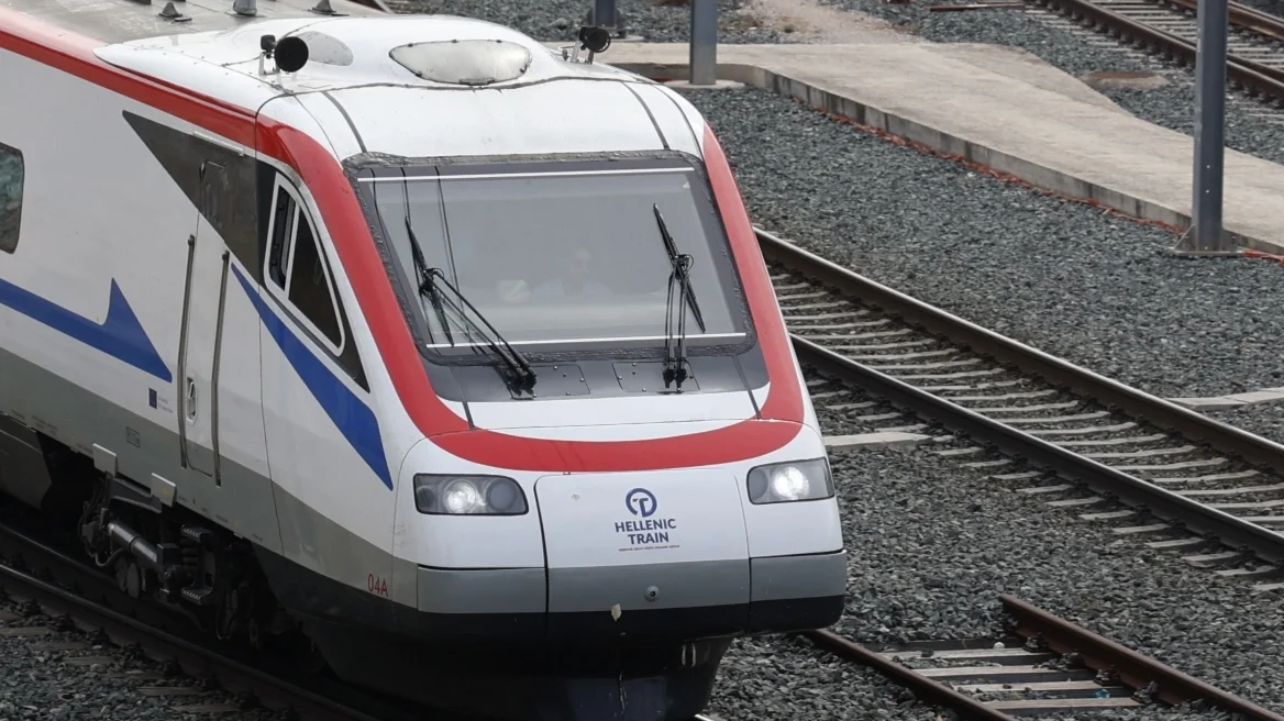 Σκύδρα. Ακινητοποίηση αμαξοστοιχίας μετά από πρόσκρουση με ζώο