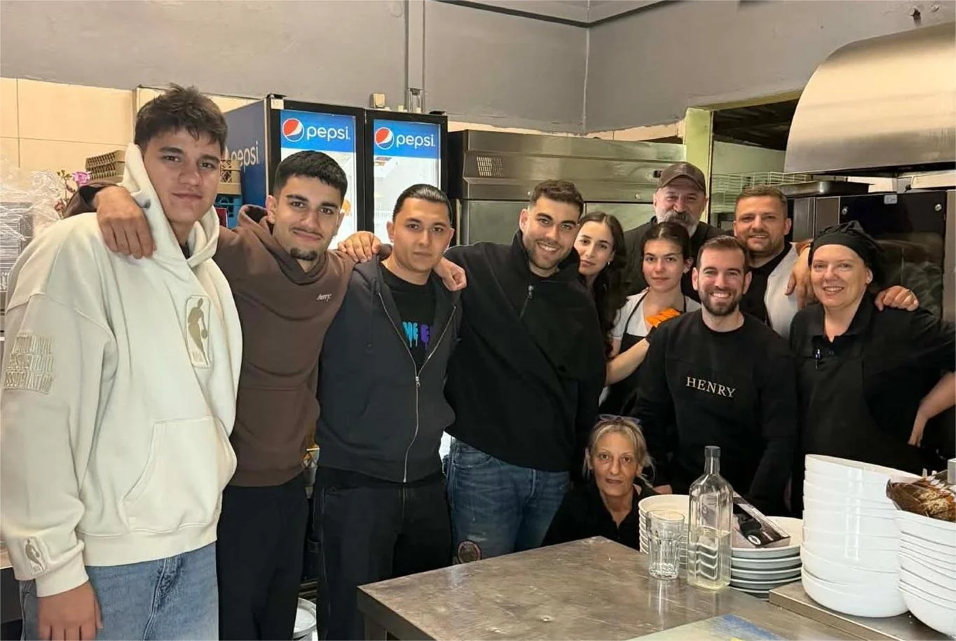 Νεανική και πανέτοιμη νέα ομάδα στις ‘Τέσσερις Εποχές’
