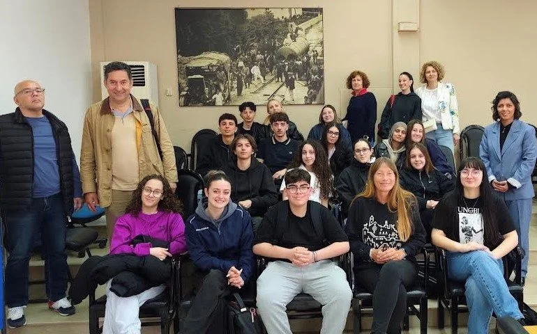 Επίσκεψη του ιταλικού λυκείου ‘Albert Einstein’ στο δημαρχείο Νάουσας