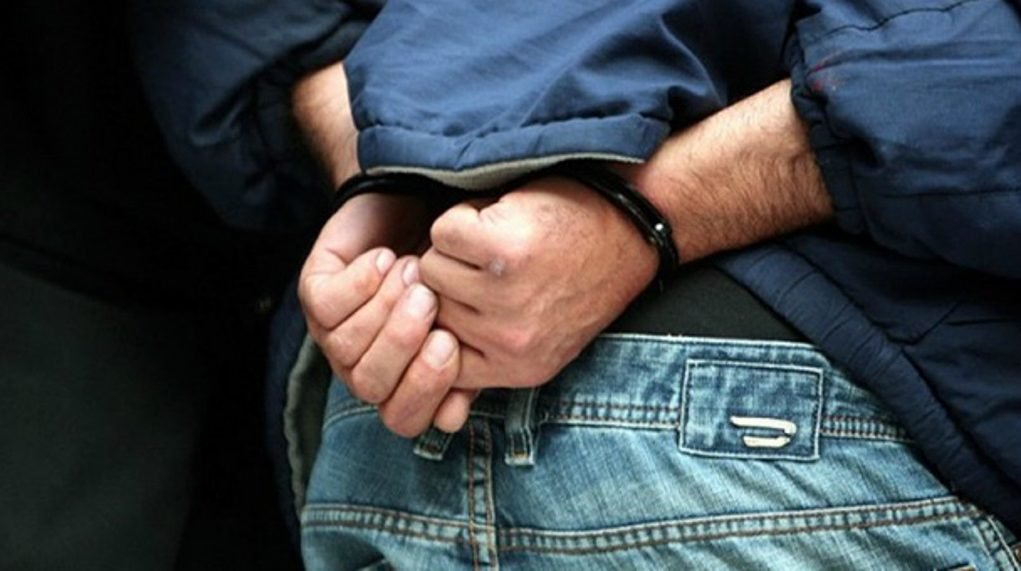 Ημαθία. Άνδρας και ανήλικος διέρρηξαν επιχείρηση