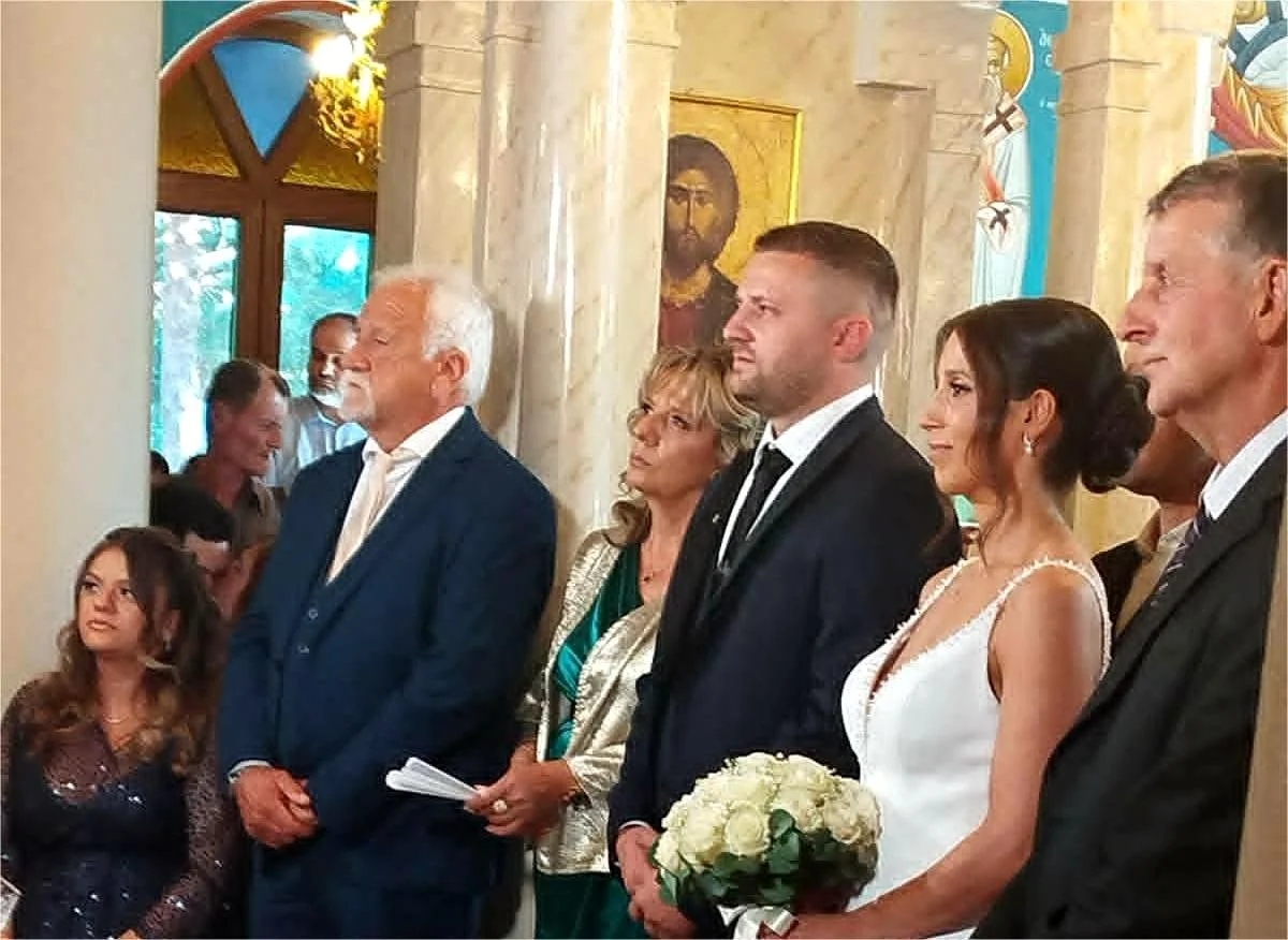 Παντρεύτηκαν στο Αρκοχώρι Αντώνης και Σοφία!
