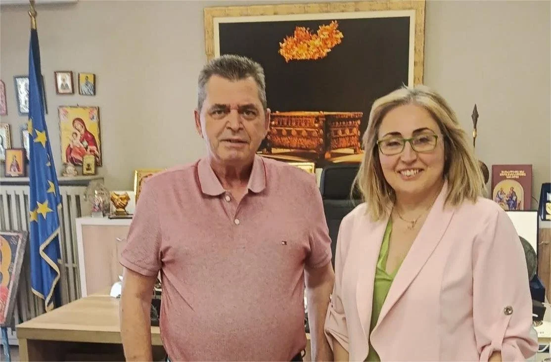 Αραμπατζή. Συνάντηση εργασίας με τον Κώστα Καλαϊτζίδη