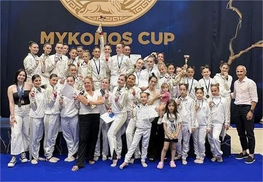 Φίλιππος. Κυπελλούχος Ελλάδας σε 4 κατηγορίες στην αισθητική ομαδική γυμναστική