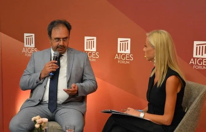 Forum Αιγών-Βοργιαζίδης: Η μεγαλύτερη πρόκληση το φθηνό ρεύμα. Ναι στις ΑΠΕ, αλλά με δίκτυα και αποθήκευση ενέργειας