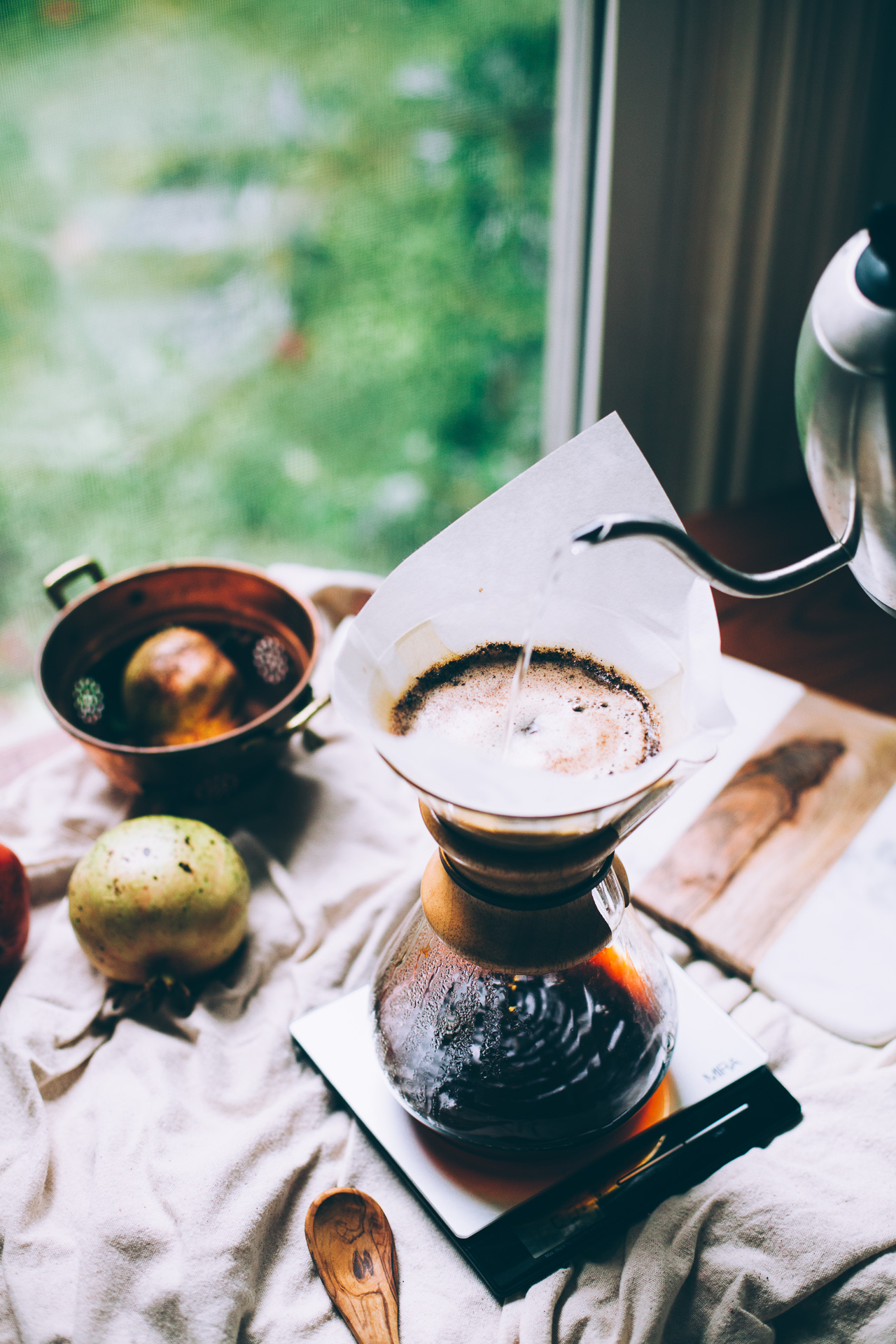 How to Brew Chemex Coffee Like a Pro