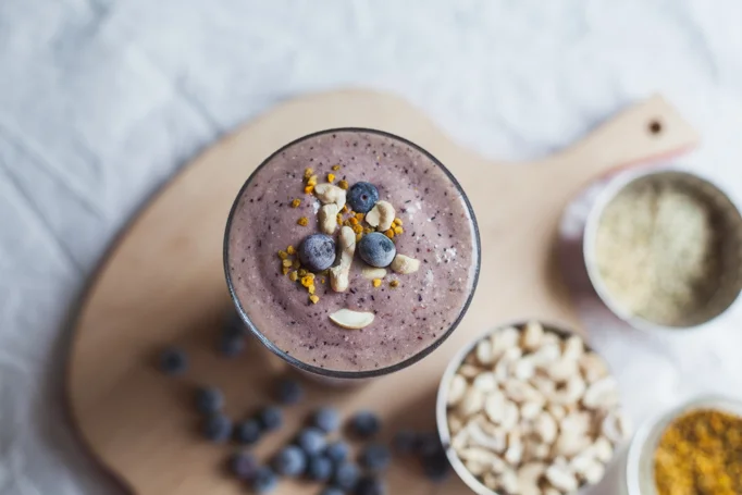 Lazy Lady Blueberry Cashew Smoothie