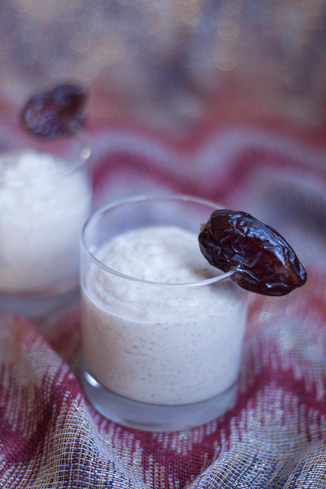 Persimmon Date Shake (Vegan)