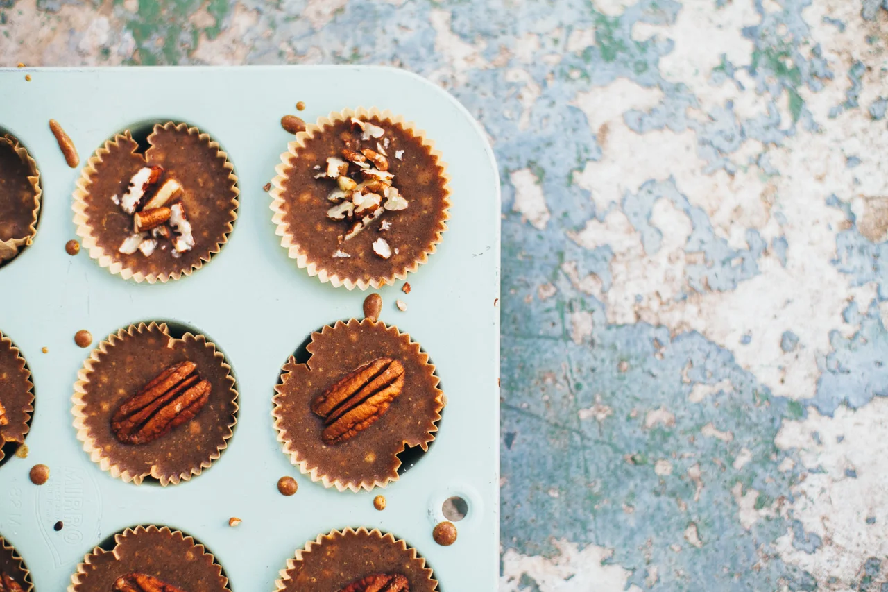 Vegan Pumpkin White Chocolate Cups aka "Eclipse Cups"