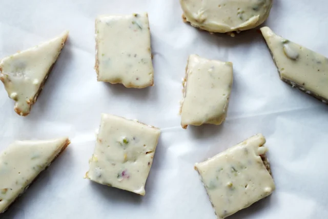 Gluten Free Kulfi White Chocolate Almond Bars