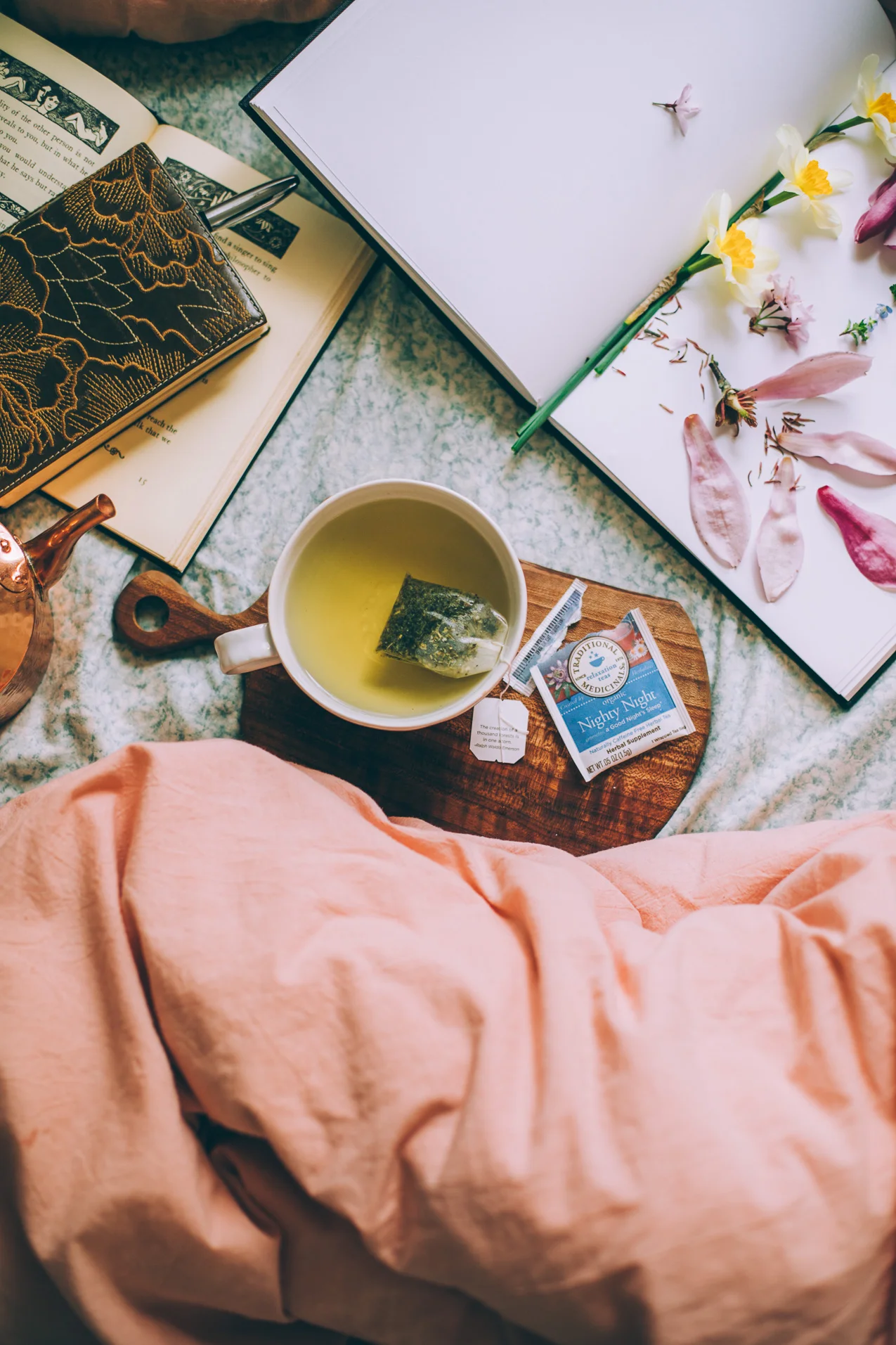 How To: Whip Up A Genuinely Decent Morning Self-Care Routine