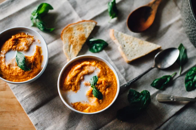 Roasted Carrot & Cauliflower Soup (Vegan)